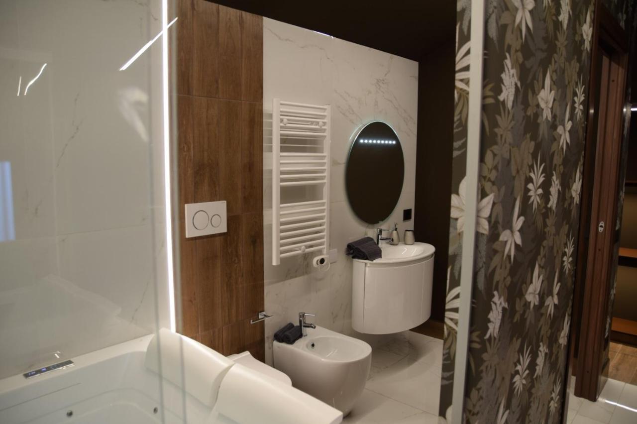 Rebecca House Suites Catania Eksteriør billede